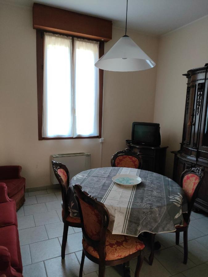 Casa Timoteo Apartment มานโตวา ภายนอก รูปภาพ