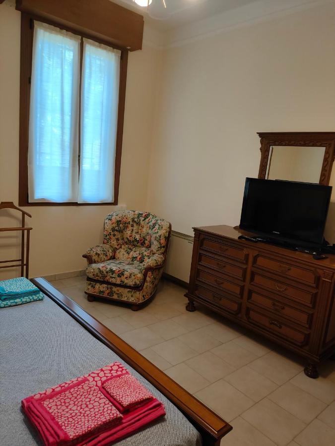 Casa Timoteo Apartment มานโตวา ภายนอก รูปภาพ