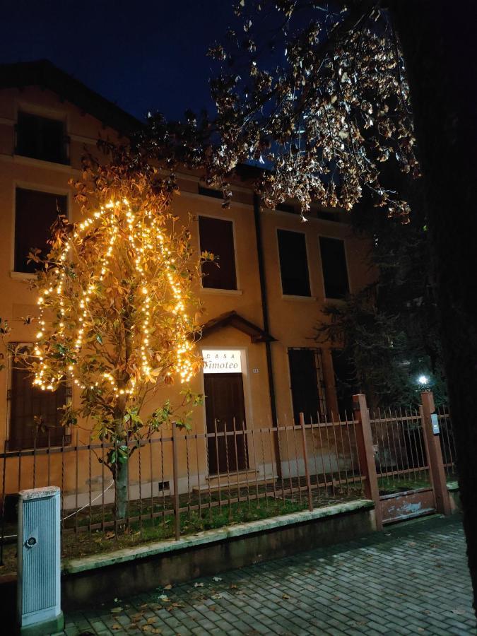 Casa Timoteo Apartment มานโตวา ภายนอก รูปภาพ